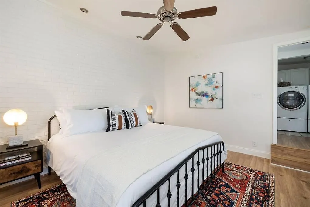 Minutes To Opry, Airport & Broadway Villa Nashville Holiday home